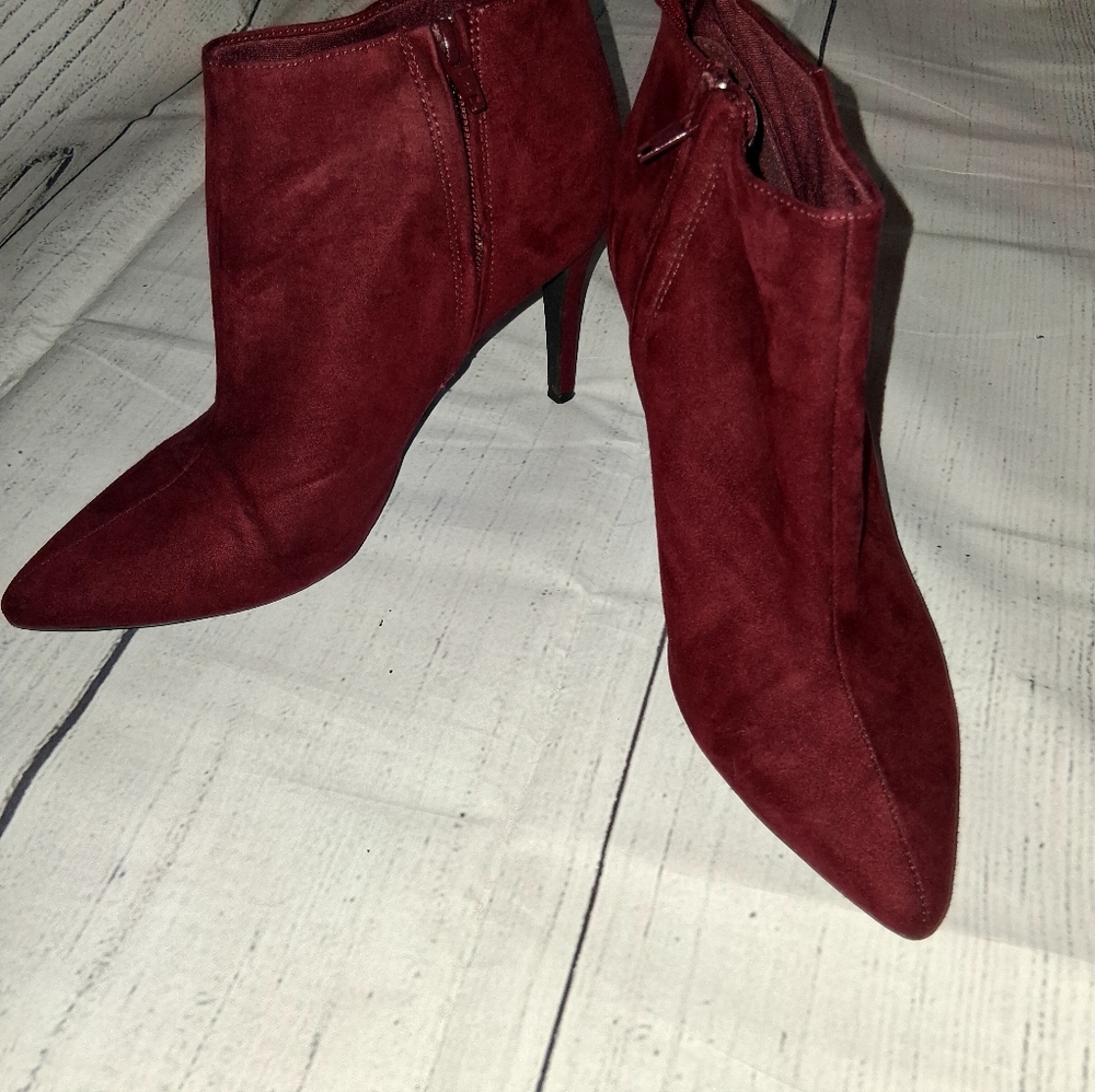 Old Navy Burgundy Suede Pointed-Toe Ankle Boots